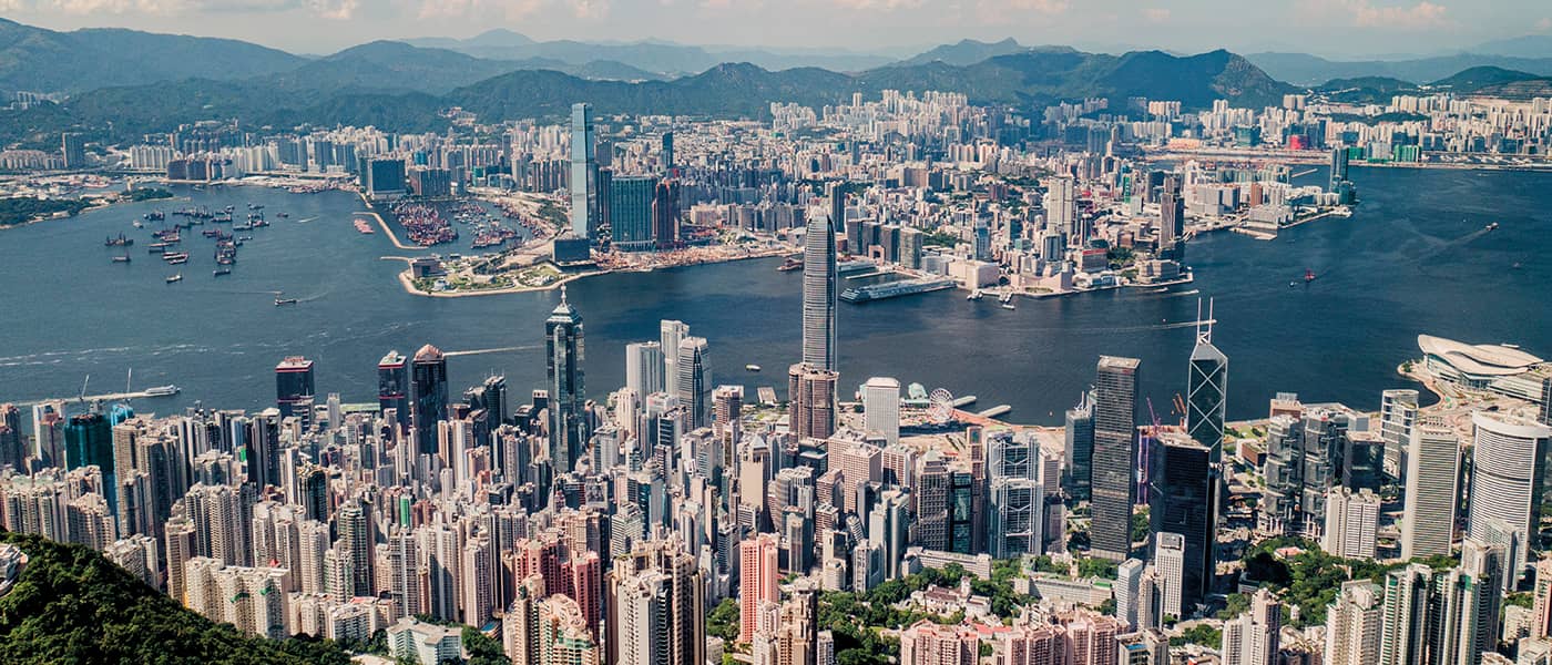 picture citation aerial view from the Hong Kong coastal line of Victoria Harbour